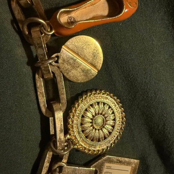 Tory Burch traveling charm bracelet - Picture 4 of 4